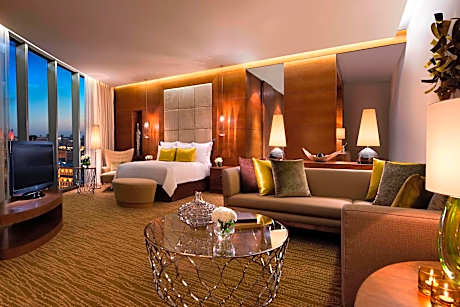 Executive Studio with Executive lounge access