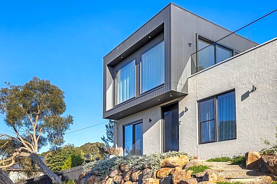 Panoramic Bayview Luxe