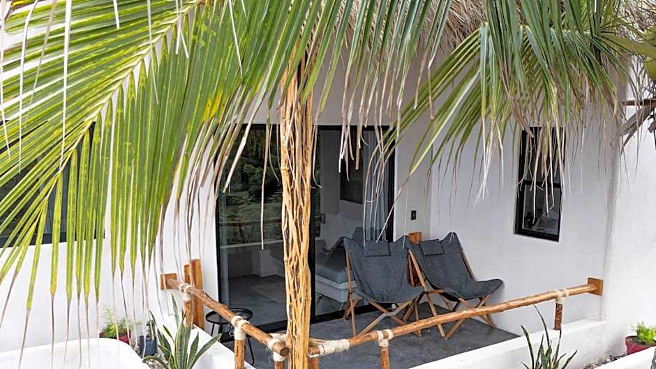 Casa Leah Puerto Escondido - Luxurious Seaside Retreat in Zicatela - 2 Outdoor Pools - Steps to The Beach - 10