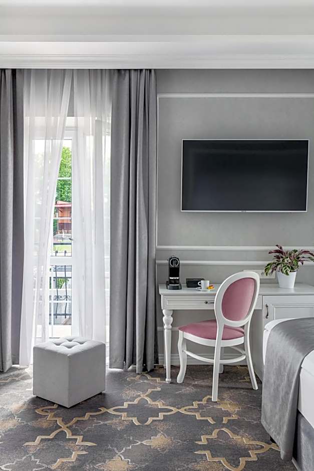Merci Boutique Hotel