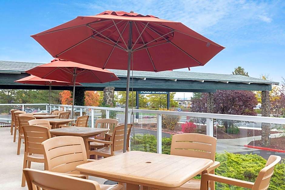 Ramada by Wyndham Spokane Airport