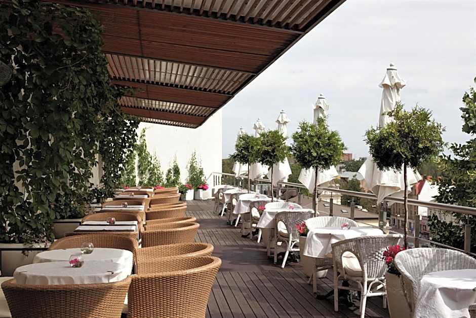 Rija VEF Hotel with FREE Parking