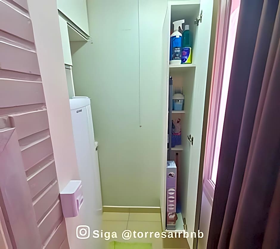 Apto 02 quartos | Ar condicionado | 500mts do mar