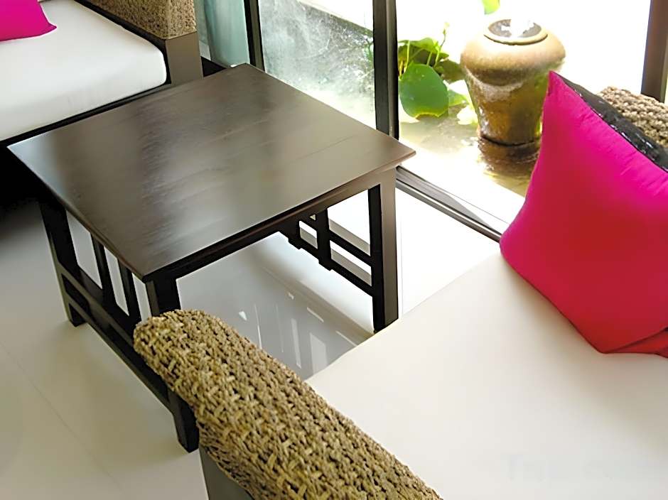 Nicha Suite Hua Hin Hotel