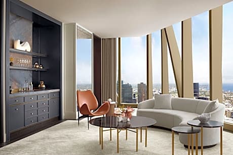 The Ritz-Carlton Suite, Club lounge access, 1 Bedroom Larger Suite, 1 King, Bay view, Top floor