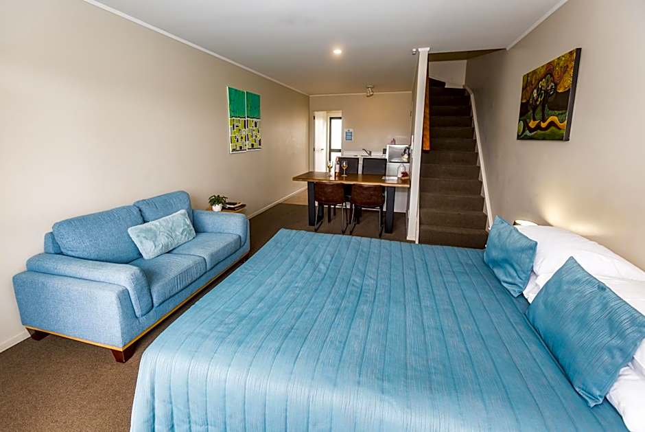 Le Chalet Suisse Motel Taupo