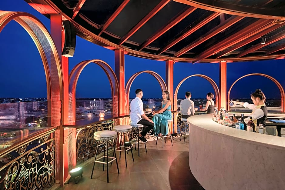 Hotel Royal Hoi An Mgallery