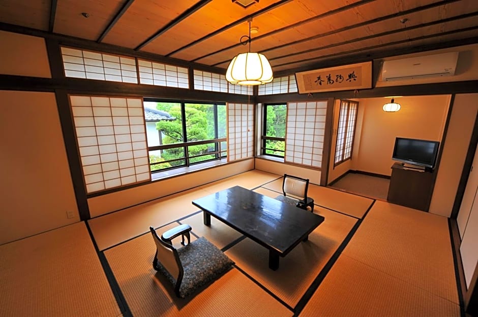 Haginoyado Tomoe Ryokan