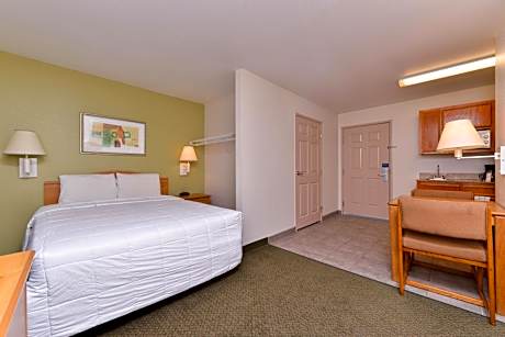 Deluxe King Suite with Sofa Bed