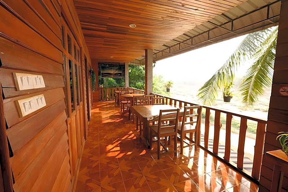 The Good View Guest House @ Mae Sarieng