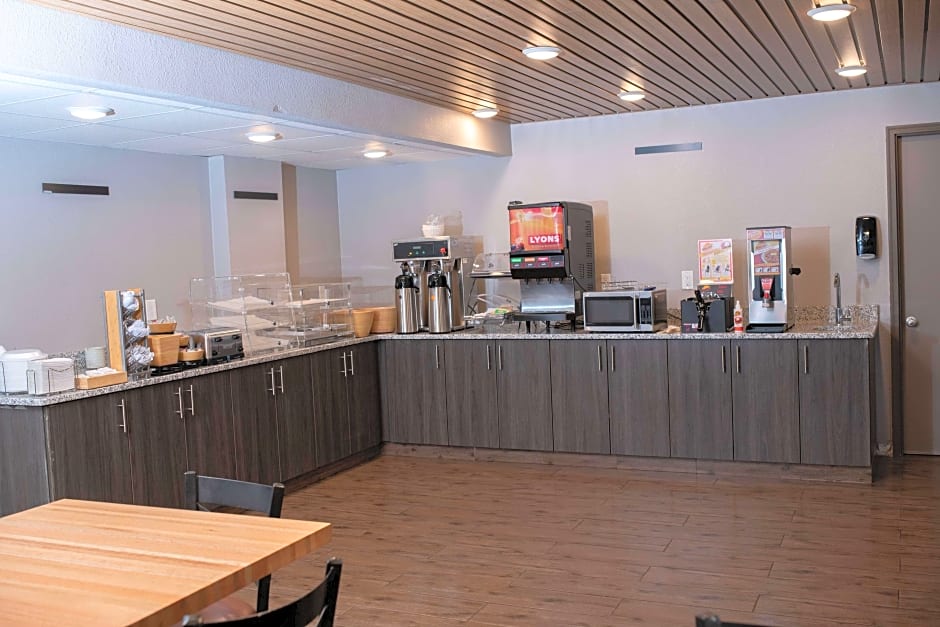 AmericInn by Wyndham Madison WI