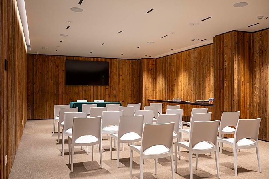 Grand Hotel Courmayeur Mont Blanc, by R Collection Hotels