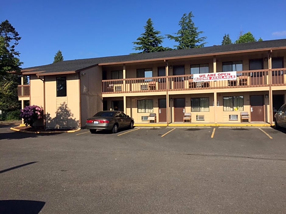 Centralia Inn