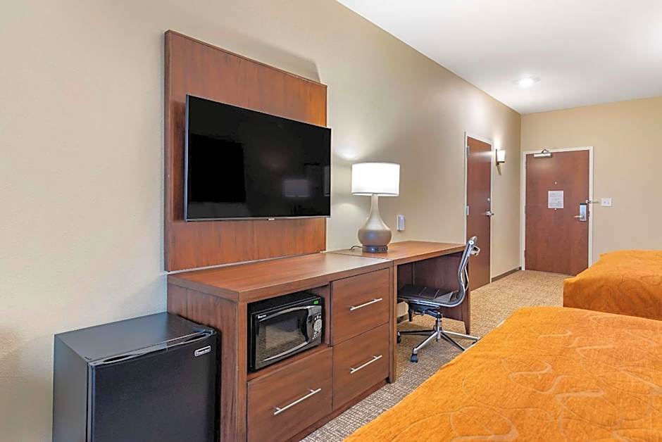 Comfort Suites Newnan