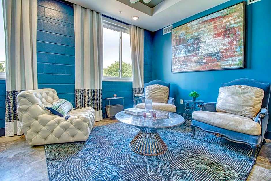 The Bishop Arts Hotel by Qresorts