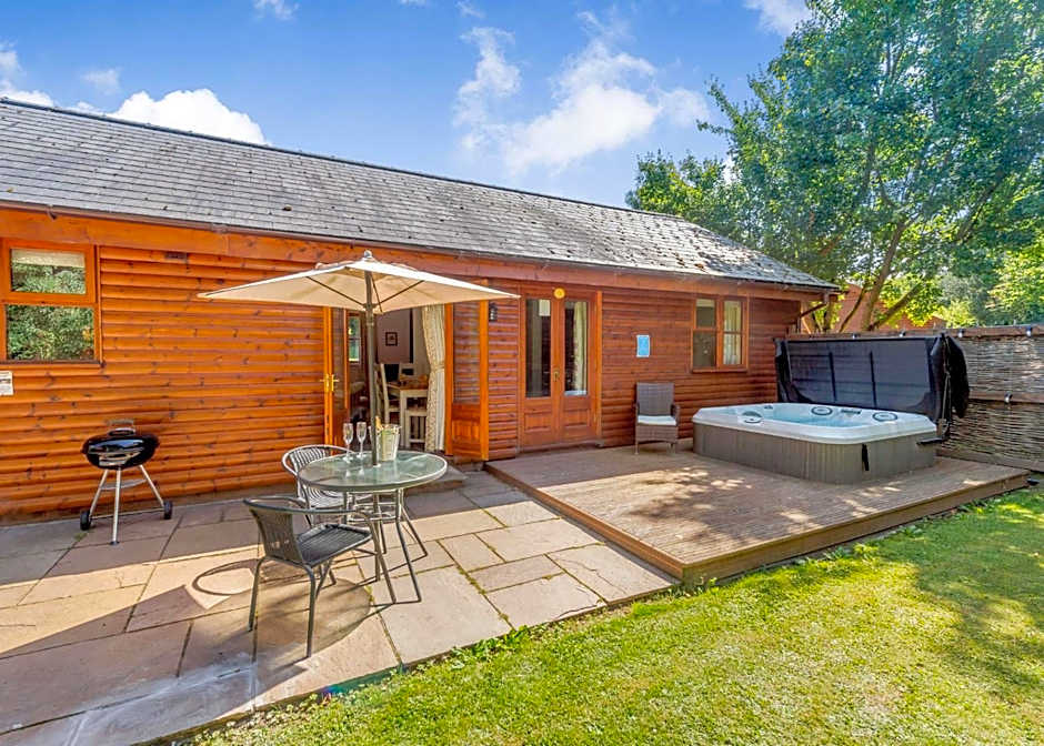 Ford Farm Lodges