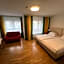 Hotel Caroline