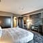 DoubleTree By Hilton Hotel Bloomington