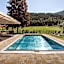 Hotel loj - our kind of place