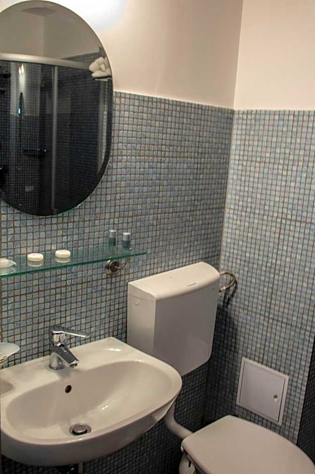Happy Accomodation