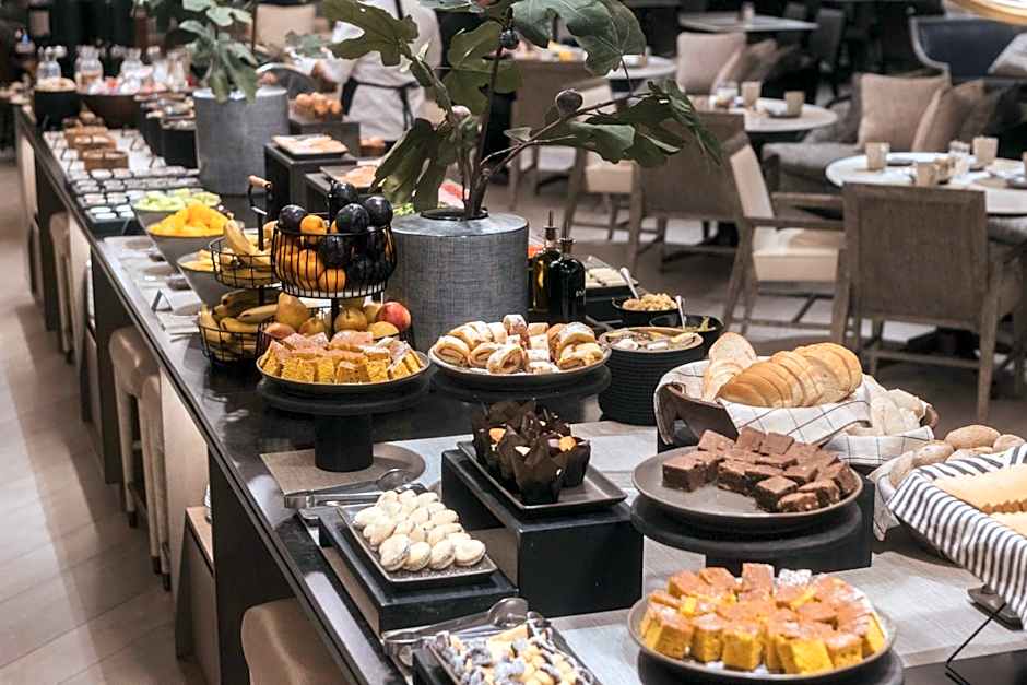 Hotel Cabo De Hornos