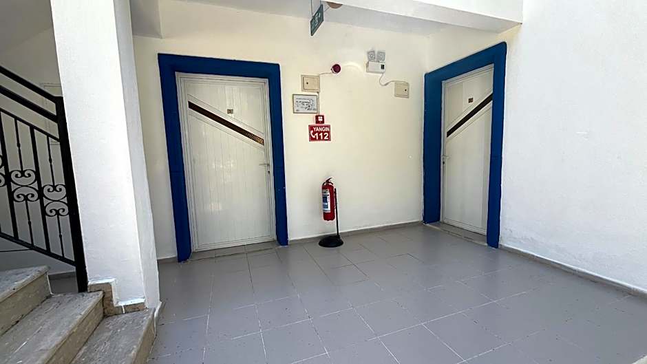 Ege Apartments