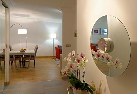 One-Bedroom Apartment - 65m2