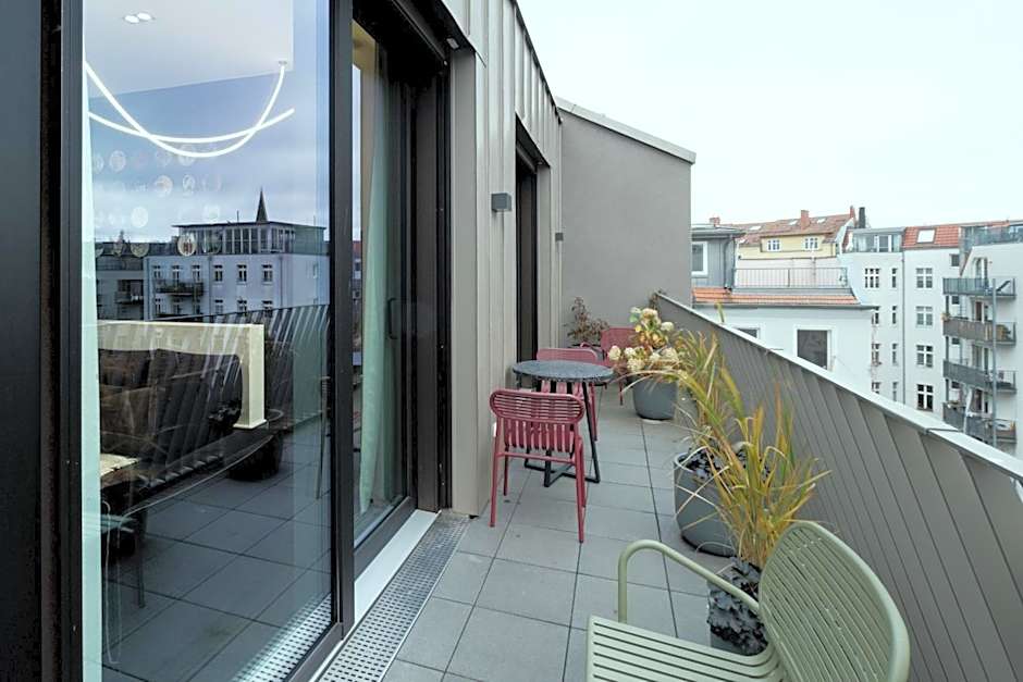 The Garden Suites by Suite030