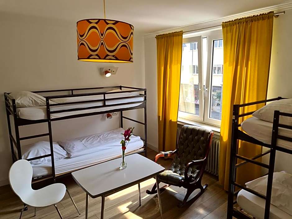 Weltempfänger Backpacker Hostel