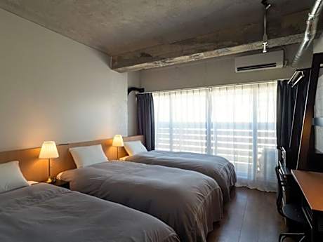 Moderate Triple Room