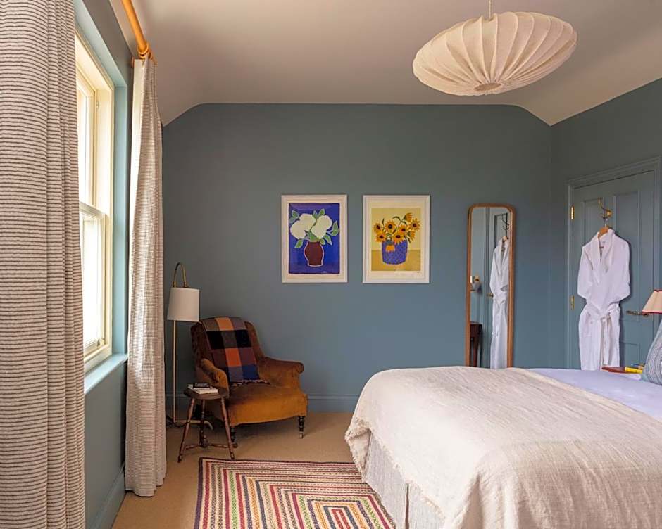 The Kirkstyle Inn & Sportsman Rest