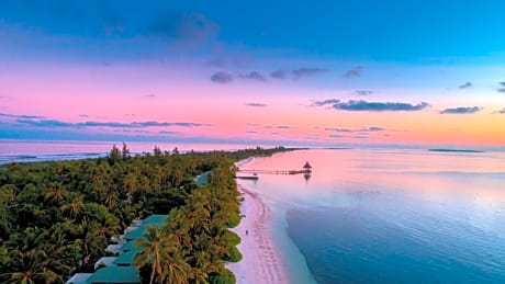 Canareef Resort Maldives