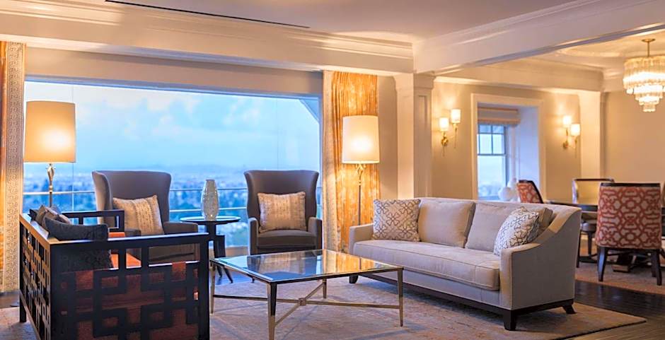 Claremont Resort & Club