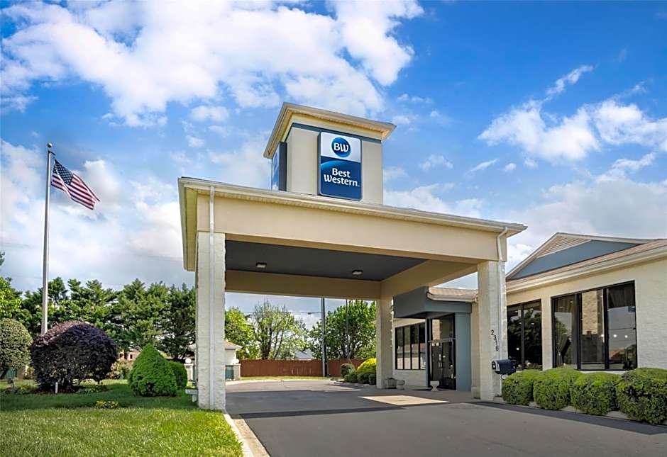 Best Western Inn & Suites Monroe