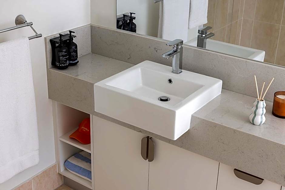 Mantra Aqueous Port Douglas