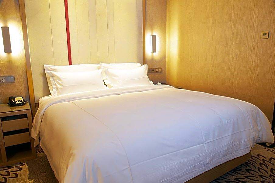 Lavande Hotel Jingjiang Automobile Terminal