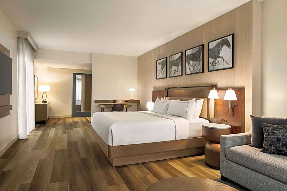 DoubleTree By Hilton Abilene Downtown Convention Center