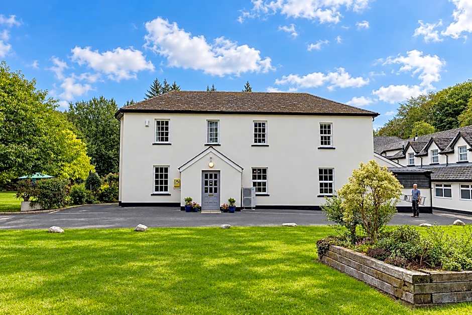 Nant Ddu Lodge Hotel & Spa by Belvilla