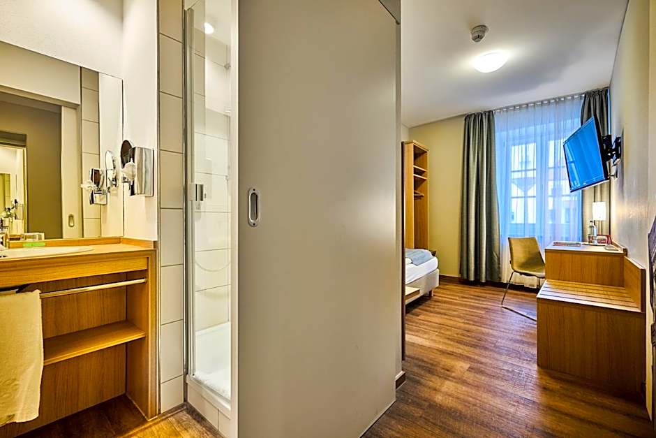 Hotel & Gasthaus DAS RÖHRL Straubing