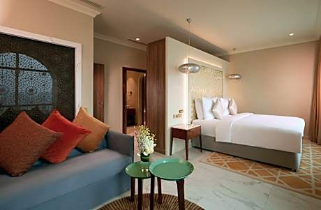 Tiara King Suite - Panoramic Haram View