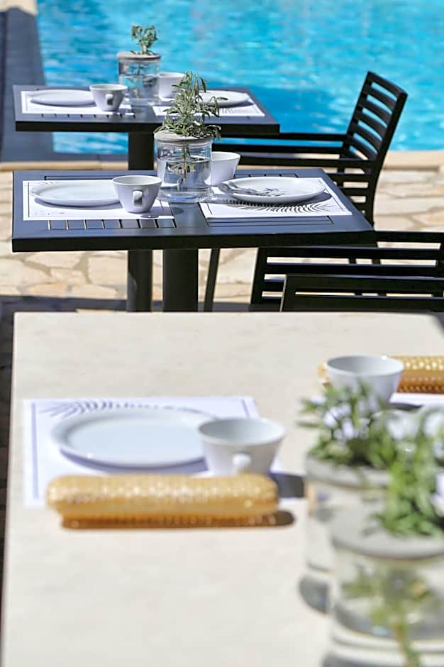 Lena Mare Boutique Hotel