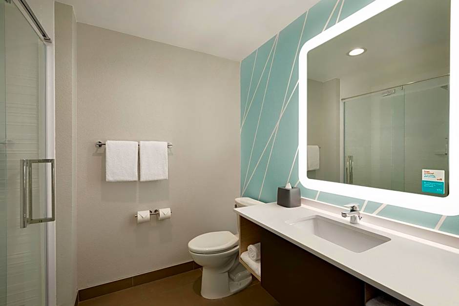Avid Hotels Midland By IHG