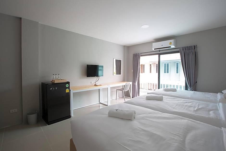 Fine Bed Hotel