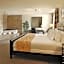 Ramada by Wyndham Bettendorf