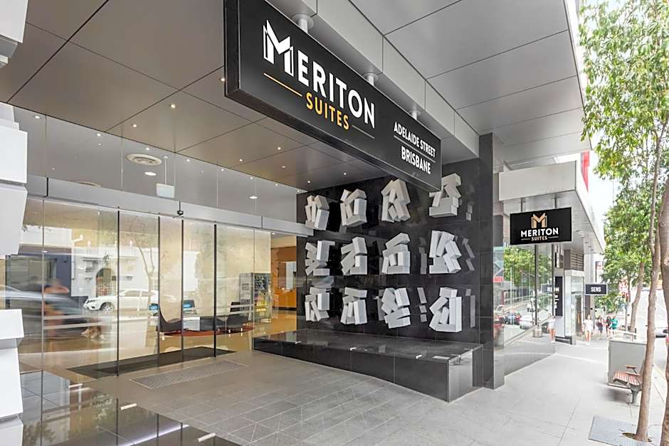 Meriton Suites Adelaide Street, Brisbane