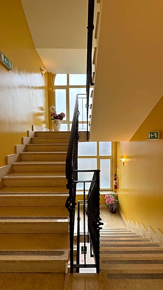 Hotel Bright