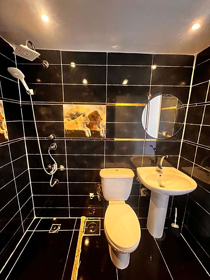 Salatoos Mango Garden and Guesthouse