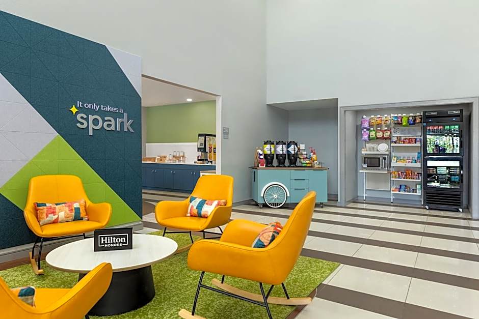 Spark by Hilton Indianapolis Northeast Fishers