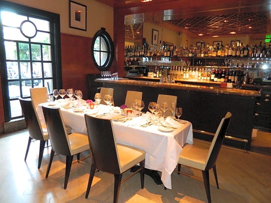 Taj Campton Place