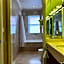 Sterling Hotel